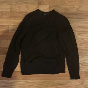 Men’s Banana Republic V Neck Sweater